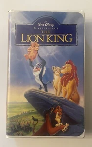 Disney’s The Lion King VHS Video Tape 1995 VTG Rare Clamshell - Picture 1 of 3