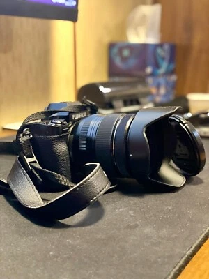 Fujifilm X-S10 - Obiettivo XF16-80mm F4 R OIS WR come nuova - Immagine 1 di 4