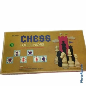 Chess set for Juniors Vintage Real Chess for Children Board Game - Picture 1 of 10