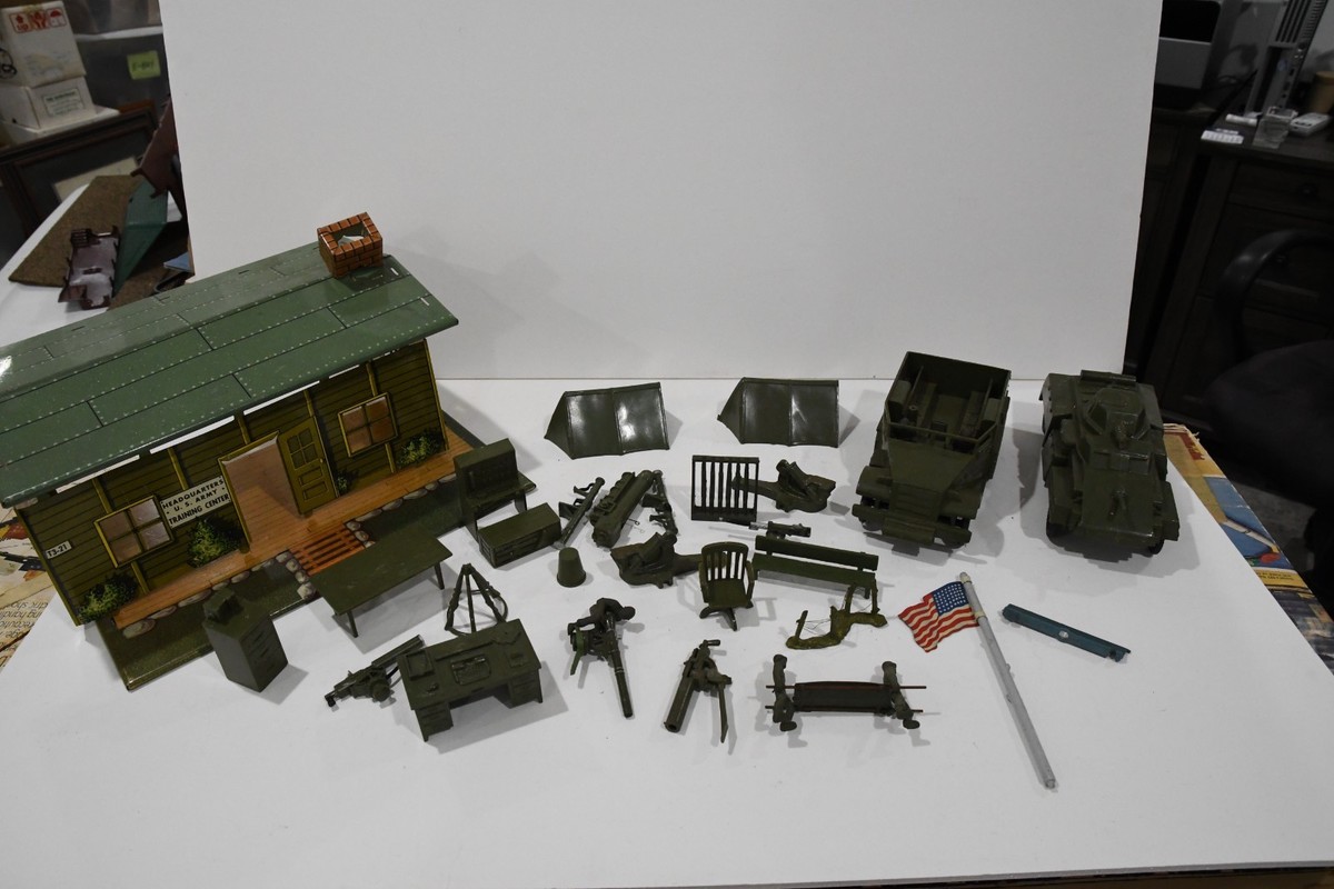 marx toy ブリキ　陸軍トレーニングセンター1950〜60年　ビンテージ marx toy ブリキ 陸軍トレーニングセンター1950〜60年 ビンテージ