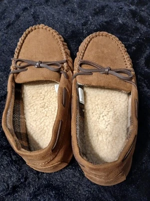 Boys Moccasins Size 4 - Image 1 of 3