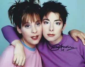 Sue Perkins Hand Signed 8x10 Photo Autograph The Great British Bake Off (B) - Picture 1 of 2