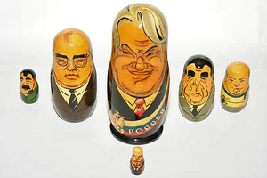 Juego de 6 muñecas apilamiento de políticos rusos alrededor de 1992 que compré en San Petersburgo - Imagen 1 de 11