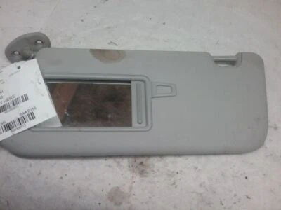 Driver Sun Visor Model Illuminated Without Sunroof Fits 14-18 SOUL 368512 - Imagem 1 de 4