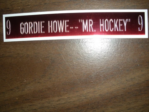 GORDIE HOWE NAMEPLATE FOR SIGNED PUCK DISPLAY/JERSEY CASE/PHOTO Cover