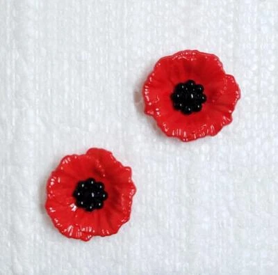 Poppy Flower Buttons 21mm Shank Novelty Red 3D War Shirt Jacket Sewing Art Craft - Image 1 of 4