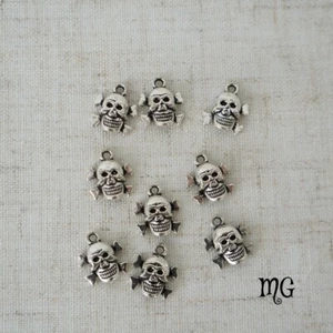 10 Pieces Skull Bone Charms Pendant Jewelry Making DIY Craft Tibetan Silver - Picture 1 of 5