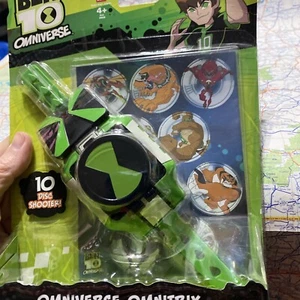 Ben 10 Watch Omniverse 10 Disc Shooter 2014 watch NEW Damaged Box A - Picture 1 of 18