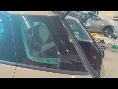 (LOCAL PICKUP ONLY) Driver Quarter Glass L Model 4 Door Fits 14-17 FIAT 500 7336 Foto 1 de 4