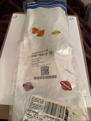 Parachoques delantero izquierdo genuino Ford parrilla exterior Lincoln MKX Edge BT4Z17E811A Foto 1 de 3