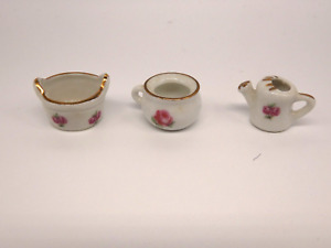 Reutter Porcelain Watering Can Chamber Pot Bucket-Dollhouse Miniature Pink Roses