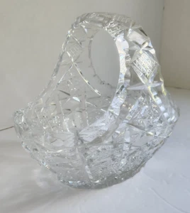 VTG Clear Lead Crystal Glass Starburst Pinwheel Cut Basket With Handle 7 1/2" - Picture 1 of 17