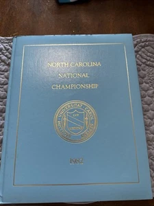 1982 Michael Jordan Commemorative North Carolina Unc Championship - Picture 1 of 7