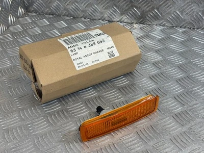 BMW E36 Z3 Front Passenger Left Bumper Orange Side Marker Light 8389695 - Image 1 of 4