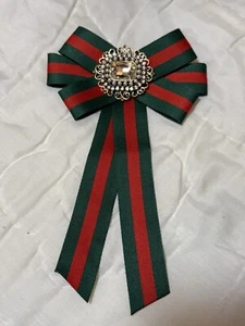 Bow Style Pin/Brooch With Clear Stones And Pearl Trim Red And Green - Picture 1 of 5