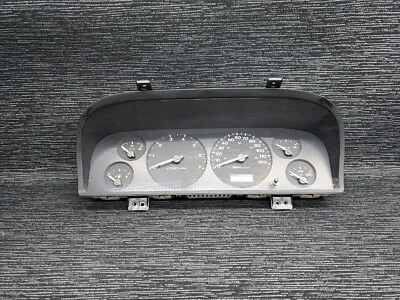 Jeep Grand Cherokee 2002-2004 velocímetro Cluster Laredo MPH Foto 1 de 4