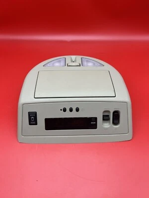 Nissan Armada QX56 2004-2007 consola aérea delantera luz mapa con Homeelink OEM Foto 1 de 4