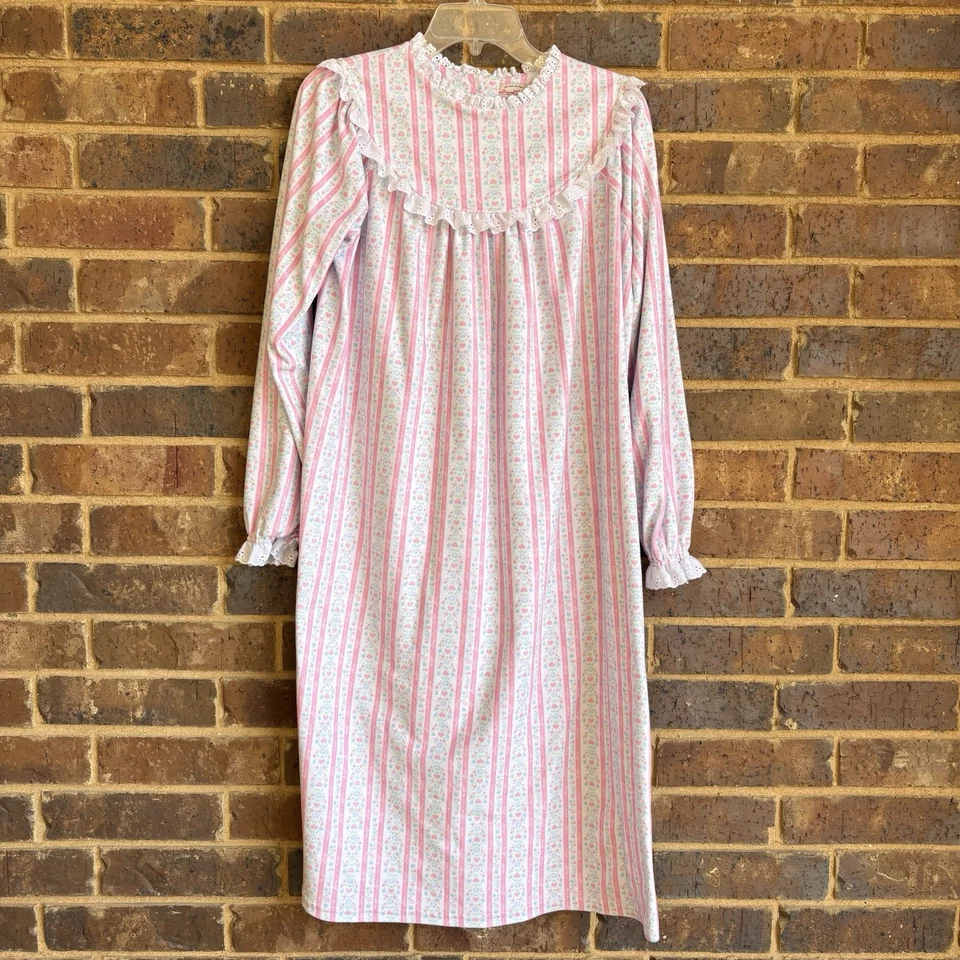 Lanz of Salzburg Nightgown Cottage Core Pink Floral Lace Hearts XL (14/16) - Image 1 of 4