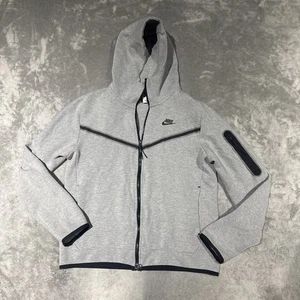 Nike Tech Fleece Hoodie Men Size M Gray Full Zip Jacket Sports CU4489-063 Logo - Picture 1 of 9