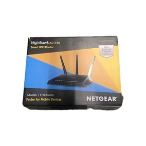 NETGEAR R6700V3 Nighthawk AC1750 Inteligentny router WiFi - Zdjęcie 1 z 7