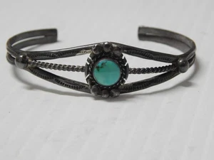VINTAGE NAVAJO INDIAN 1940-50s FRED HARVEY STERLING SILVER TURQUOISE BRACELET - Picture 1 of 6