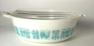 Pyrex Amish Butterprint 471~ 1 pt Casserole Dish w/ Lid Turquoise & White read - Picture 1 of 12
