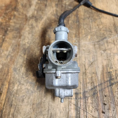 Honda TRX 125 1987 OEM carbutor Foto 1 de 4