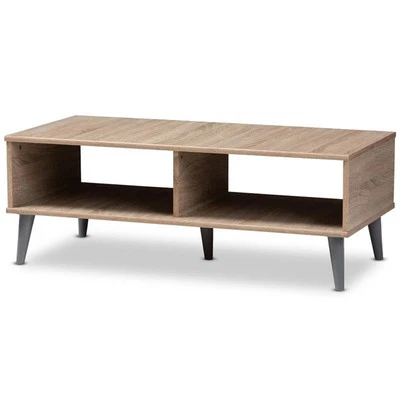 Mesa de centro de madera Baxton Studio Pierre en roble y gris claro Foto 1 de 4