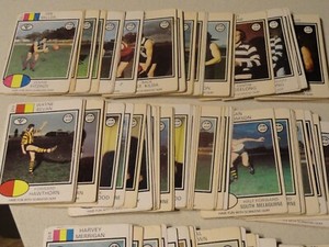 SCANLENS 1975 VFL/AFL FOOTBALL CARDS-Select your card from the drop down menu