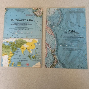 2 Nat'l Geokarten: Südwestasien (1963) und Asien (1959).  Leichte Kantenabnutzung. - Bild 1 von 6