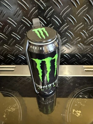 Monster Energy | Porta Lattine/Tazze con Coperchio a Scatto! Qualsiasi colore disponibile - Immagine 1 di 4