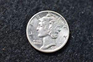 1943 S MERCURY DIME - Picture 1 of 5
