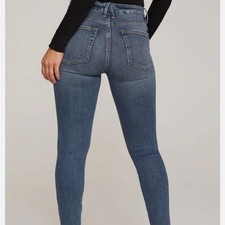Good American Good Legs Medium Wash Cropped Stretch Skinny Jeans Size 6