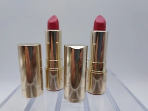 SET BESTEHEND AUS 2 CLARINS Joli Rouge Brillant Lippenstift 27 HOT FUCHSIA - Bild 1 von 6