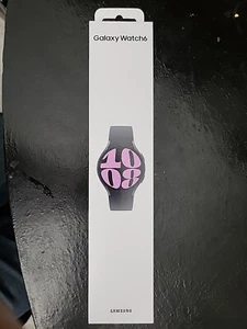 SAMSUNG Galaxy Watch 6 40mm Bluetooth Smartwatch NEW! - Photo 1 sur 2