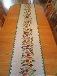Emma Bridgewater Linen Blend Table Runner Carrots & Beets NWT - Picture 1 of 7