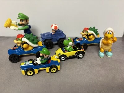Coches Mario Cart, Lote de 7, 5 Coches, Luigi, Bowser, Yoshi, 2 Figuras.  Foto 1 de 4