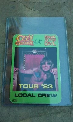 1983 Ozzy Osbourne Tour '83 Speak of the Devil Backstage Pass tripulación local Foto 1 de 2
