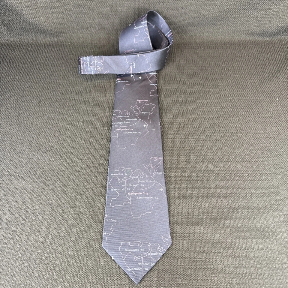 Corbata corta i-Mono Izutsuya azul mapas de aerolíneas para hombre 100 % seda 55 x 3,75 Foto 1 de 4