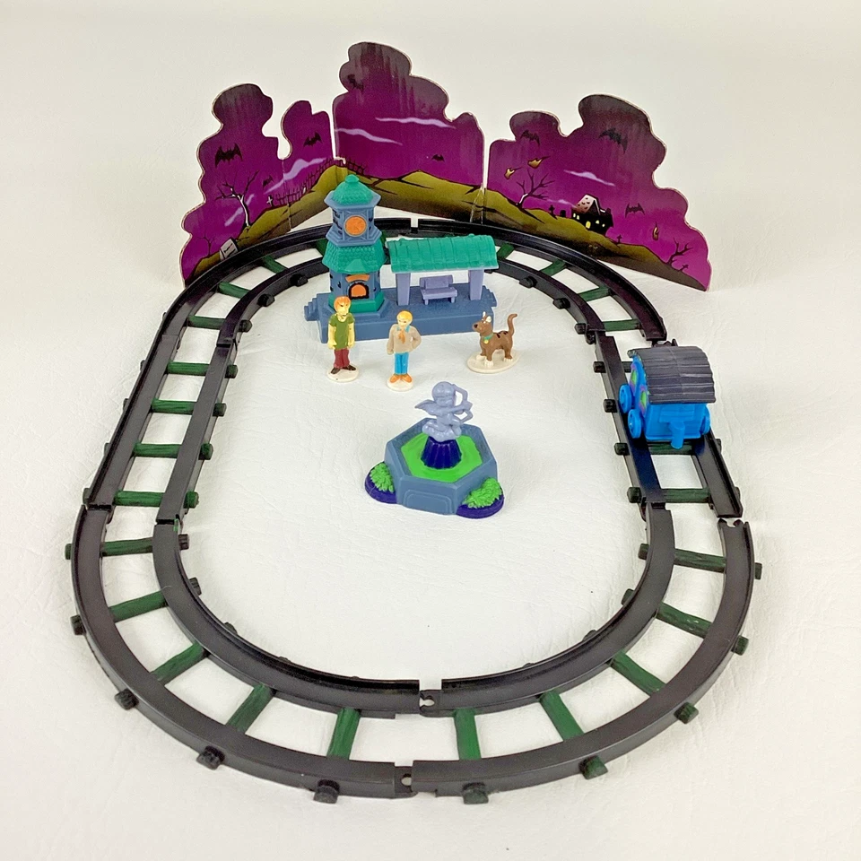 Juego de tren de juguete Scooby Doo de colección Boley 1996 pista mini figuras peludo Fred Foto 1 de 4