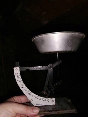 Ancien Pèse Lettre Dans Son Jus Anne 50-80 - Photo 1/4