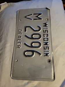Wisconsin Dealer License Plate MV 2996 Vintage Used Expired - Picture 1 of 2
