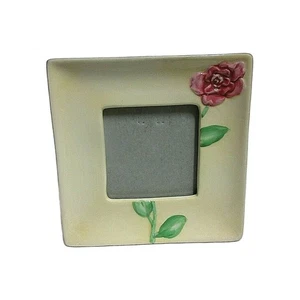 VTG Ceramic Picture Frame Pale Yellow with Rose Hold 3.5" X 3.5" photo Frame 7' - Afbeelding 1 van 4