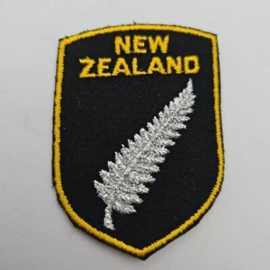 New Zealand Silver Fern Frond NZ Souvenir Black Embroidered Patch Badge 70x50mm - Picture 1 of 5