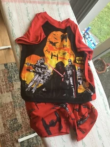 New Boys Pajamas STAR WARS Size XS Shorts & Short Sleeve Shirt - Picture 1 of 4