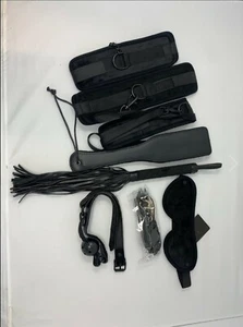 Scarlet Kitten Bedroom Set Cuffs, Ball Gag, Paddle - Picture 1 of 2