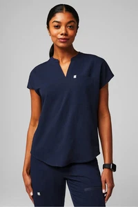 Fabletics Evolve Scrub Top Womens Large NWT Navy Blue 3 Pocket Oversized Stretch - Picture 1 of 10