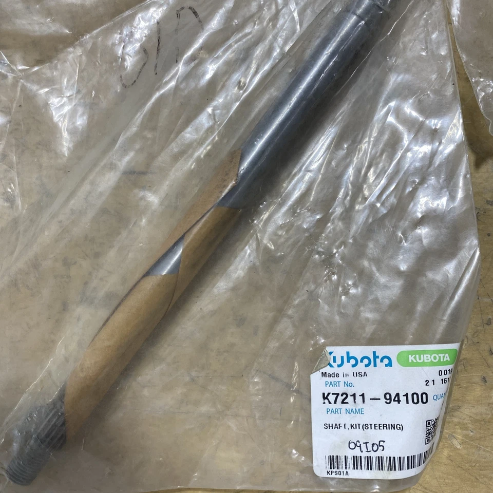 Kit de eje de dirección Kubota original OEM K7211-94100 RTV Foto 1 de 1
