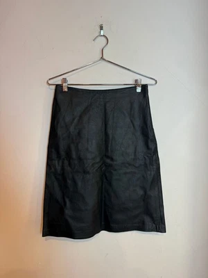 Minifalda Vivienne Tam de cuero negro línea A talla 1 Foto 1 de 3