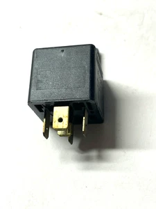 Relé Bosch Original - 12v 20/30A 5 Pin Cambio Sobre Relé - Imagen 1 de 2